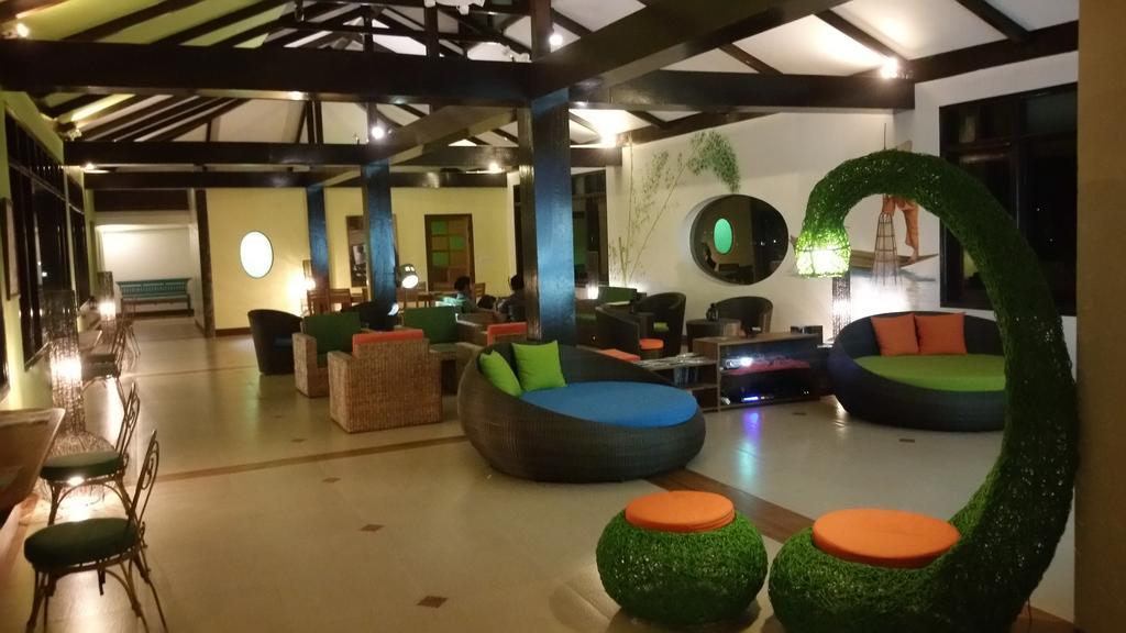 Thanakha Inle Hotel Науншве Екстер'єр фото