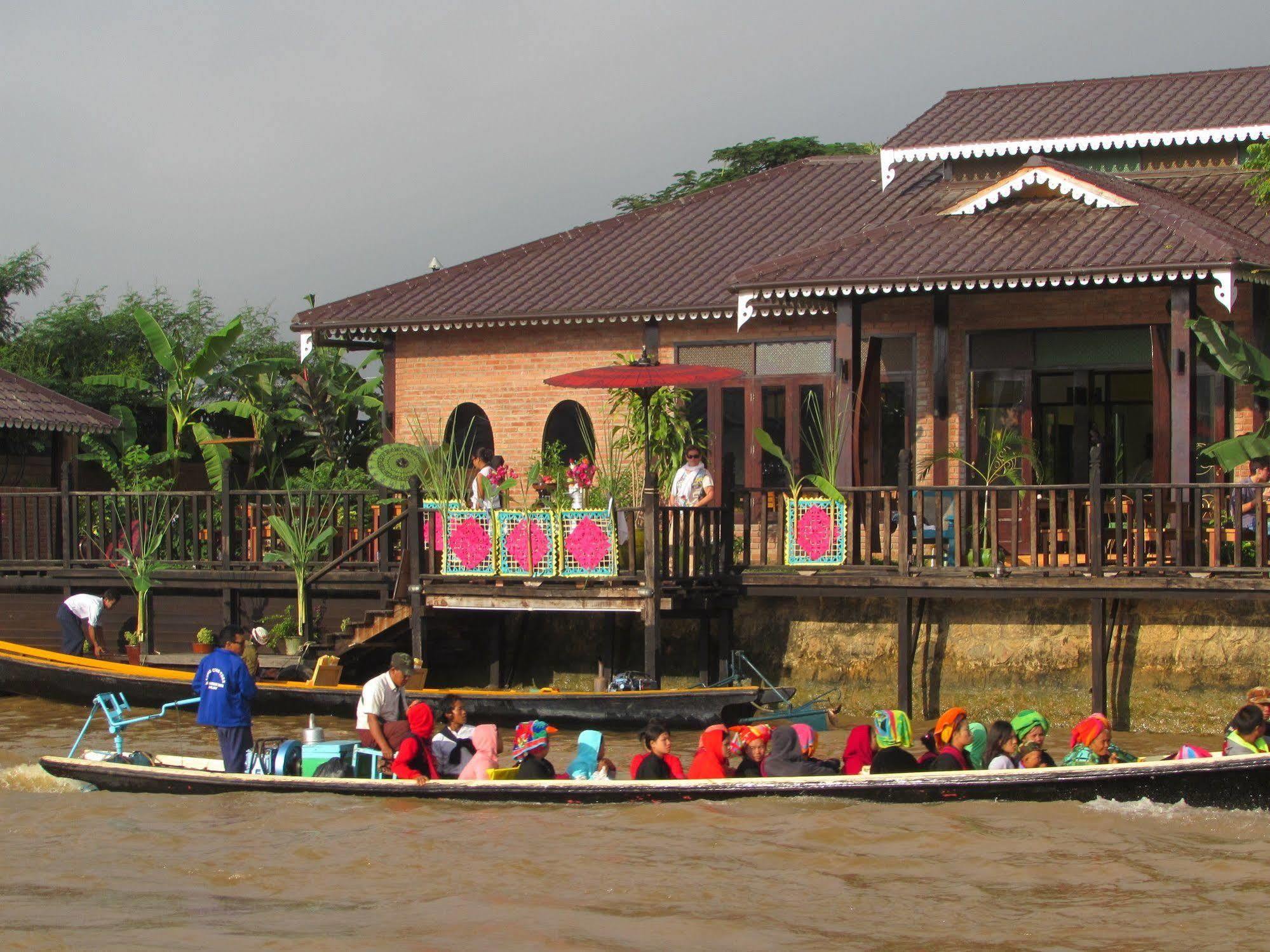 Thanakha Inle Hotel Науншве Екстер'єр фото