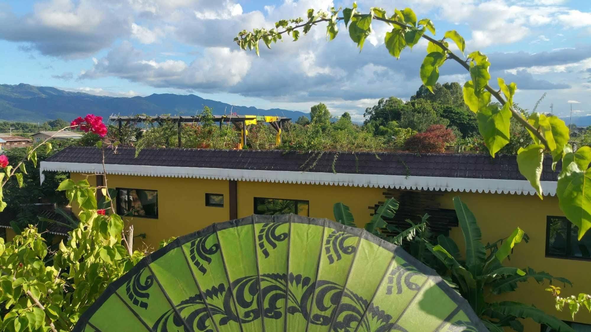 Thanakha Inle Hotel Науншве Екстер'єр фото